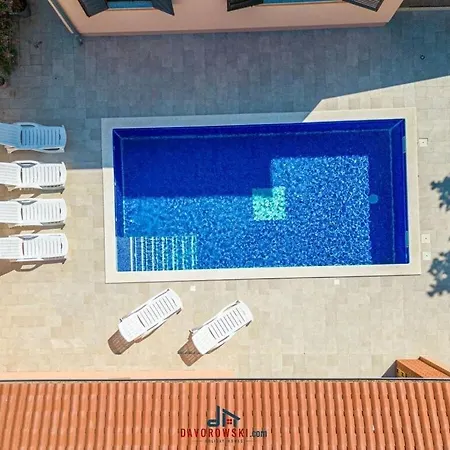 Villa Ena Comfortable *